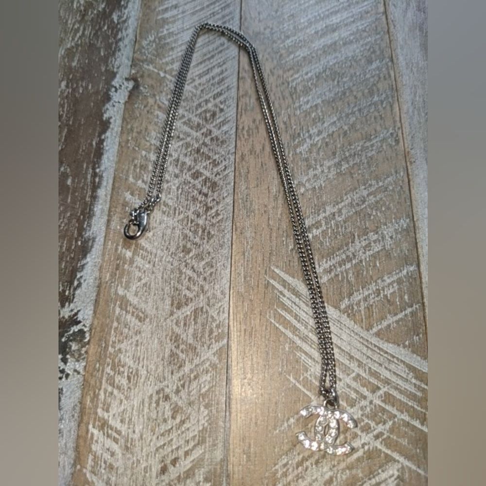 Chanel Strass CC Pendent Necklace - Picture 2 of 6